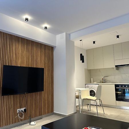 Royal Sunset Studios & Apartments Limassol Eksteriør billede
