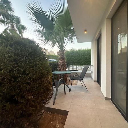 Royal Sunset Studios & Apartments Limassol Eksteriør billede
