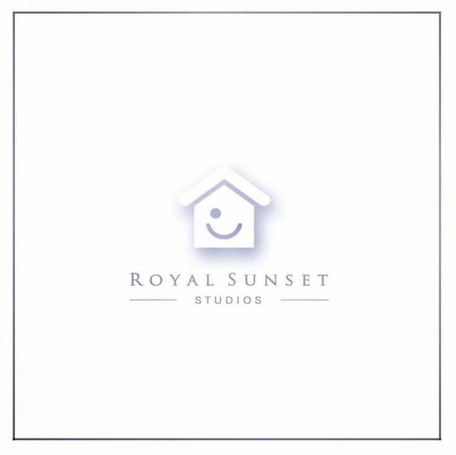 Royal Sunset Studios & Apartments Limassol Eksteriør billede